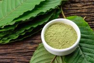 Struggling with Stress or Pain? Can Kratom Extracts Offer Relief?